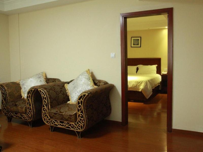 Greentree Inn Zhejiang Taizhou Linhai Passenger Transport Center Lamei Road Business Hotel Екстер'єр фото