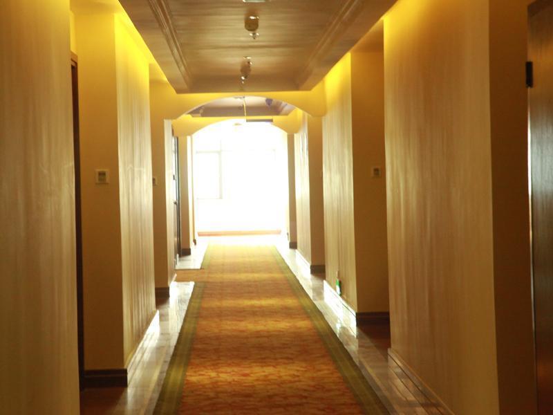 Greentree Inn Zhejiang Taizhou Linhai Passenger Transport Center Lamei Road Business Hotel Екстер'єр фото